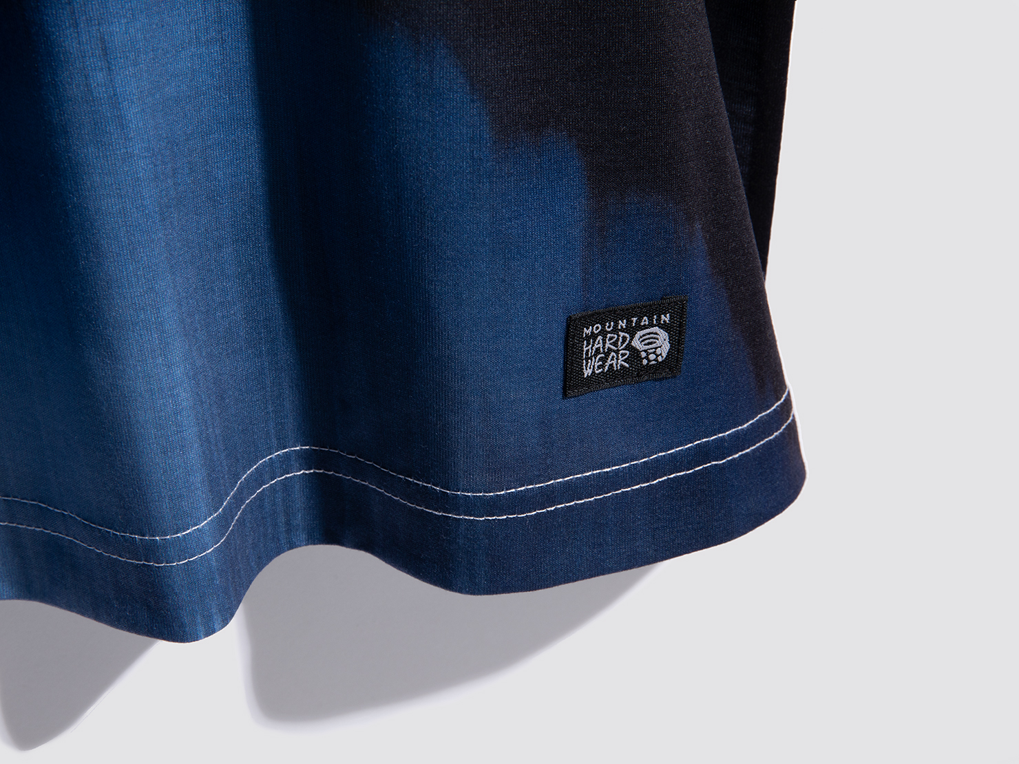 MOUNTAIN HARDWEAR | EARTH DAY T 